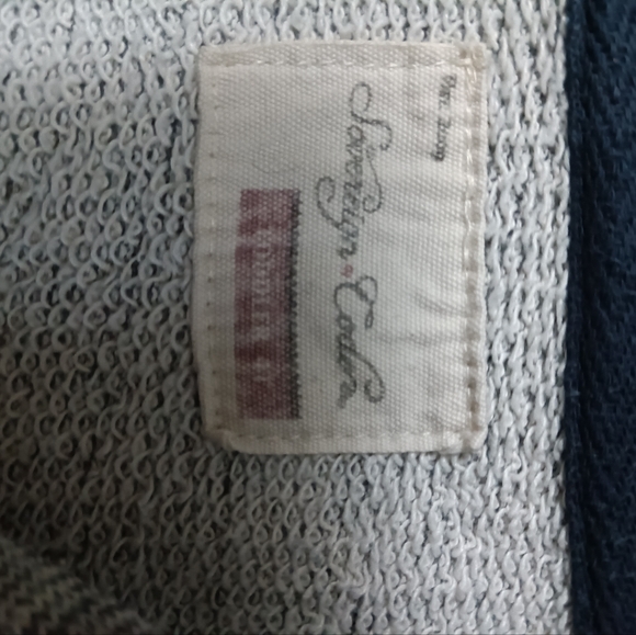 Sovereign code sweater - Picture 2 of 3